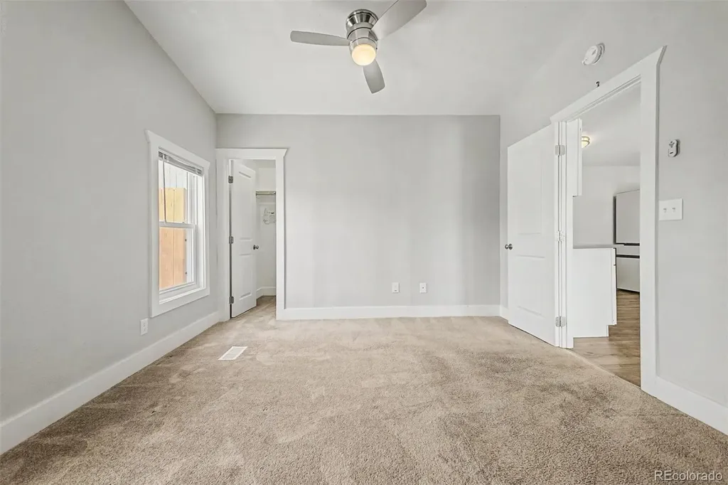 325 E Kipp Avenue Keenesburg CO 80643