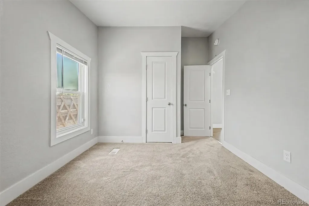 325 E Kipp Avenue Keenesburg CO 80643