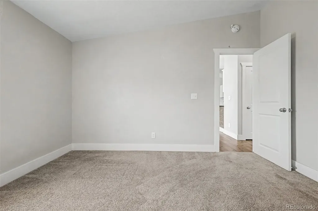 325 E Kipp Avenue Keenesburg CO 80643