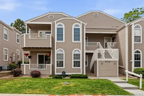 5712 W Asbury Place Lakewood CO 80227