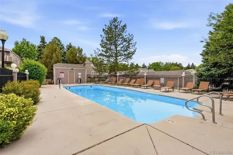 5712 W Asbury Place Lakewood CO 80227
