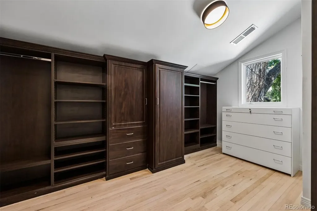 996 S Gilpin Street Denver CO 80209