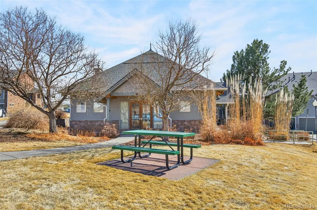 2551 S Bahana Circle Aurora CO 80013