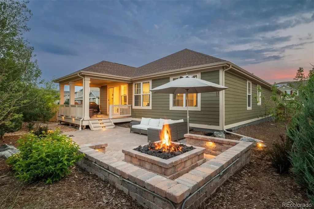 Golden CO, 6064 Flattop Street