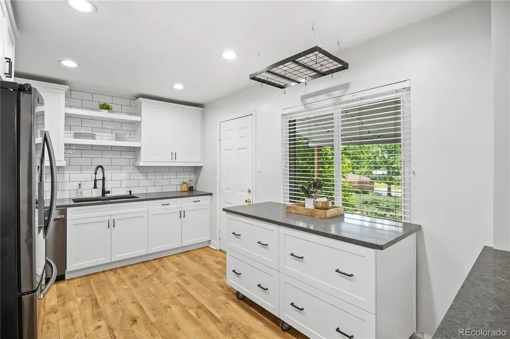 8206 E Lehigh Avenue Denver CO 80237