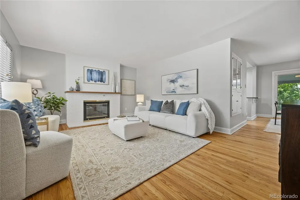 8206 E Lehigh Avenue Denver CO 80237