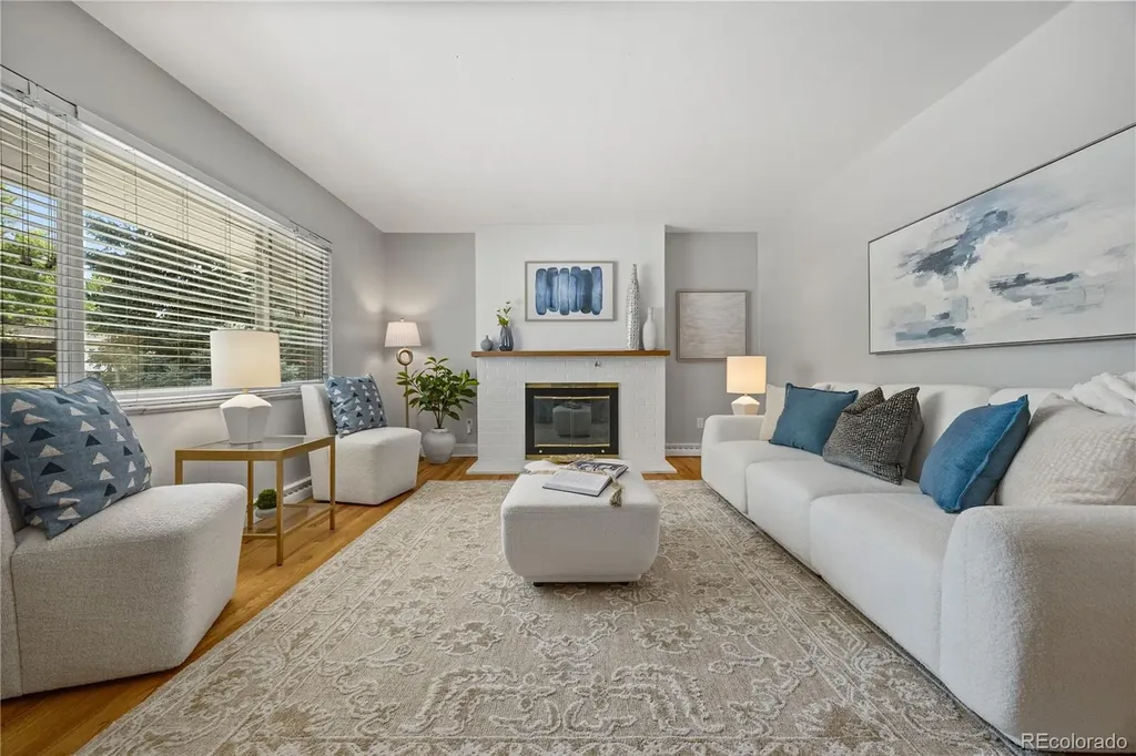 8206 E Lehigh Avenue Denver CO 80237