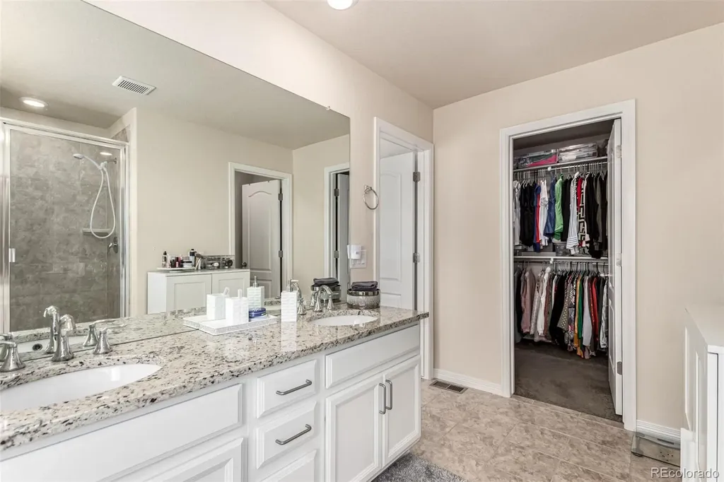 21074 E Doane Place Aurora CO 80013