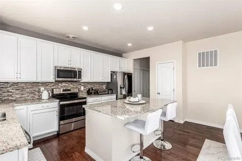 21074 E Doane Place Aurora CO 80013