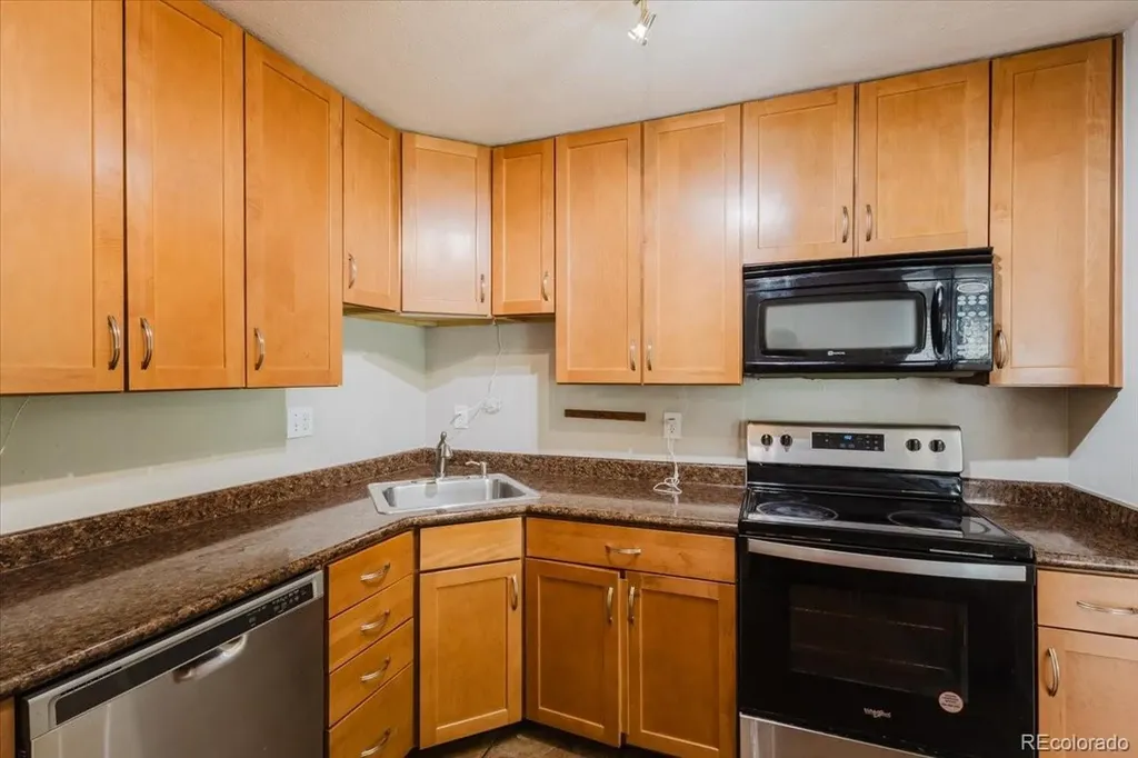 12756 Forest Street Thornton CO 80241
