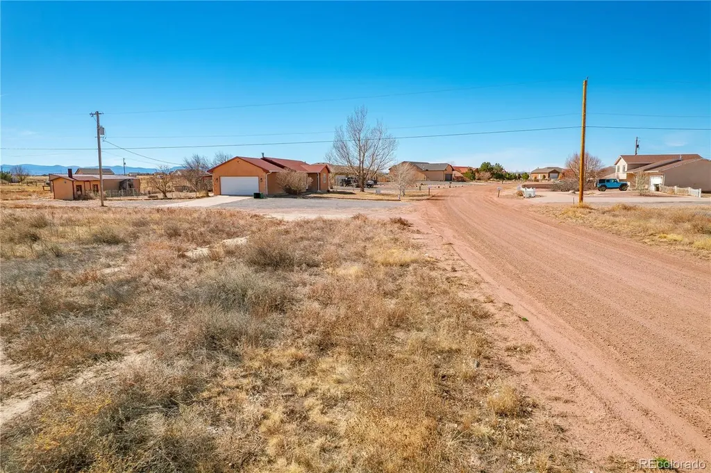 1464 E Gem Drive Pueblo CO 81007