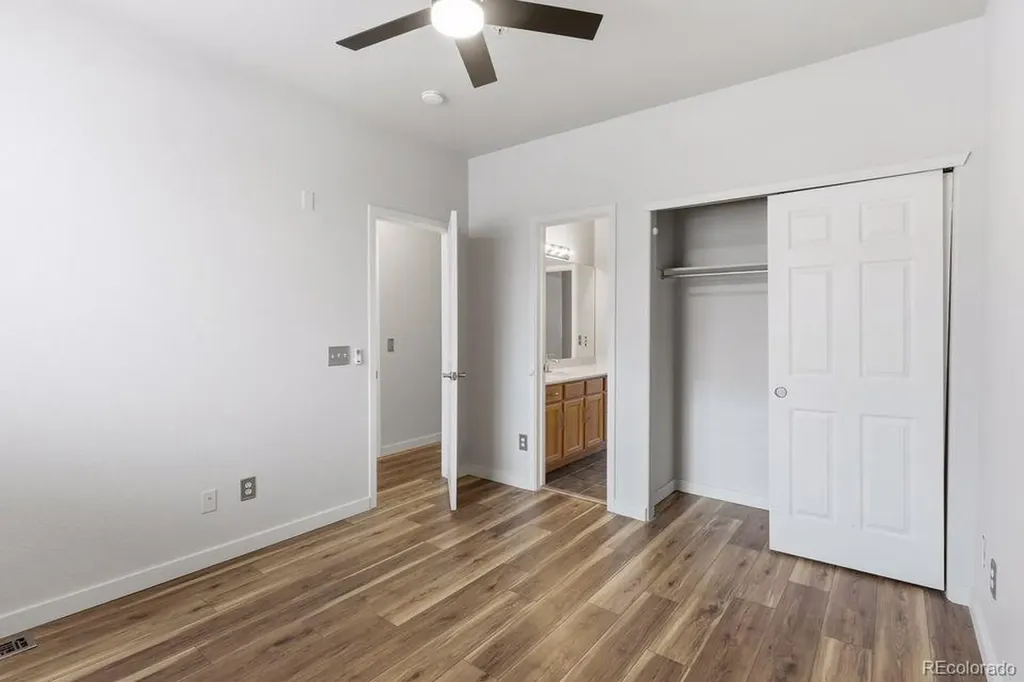 8944 Fox Drive Denver CO 80260
