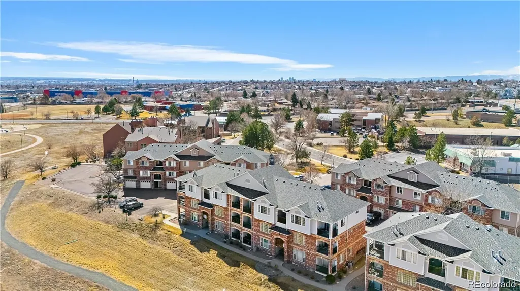 8944 Fox Drive Denver CO 80260