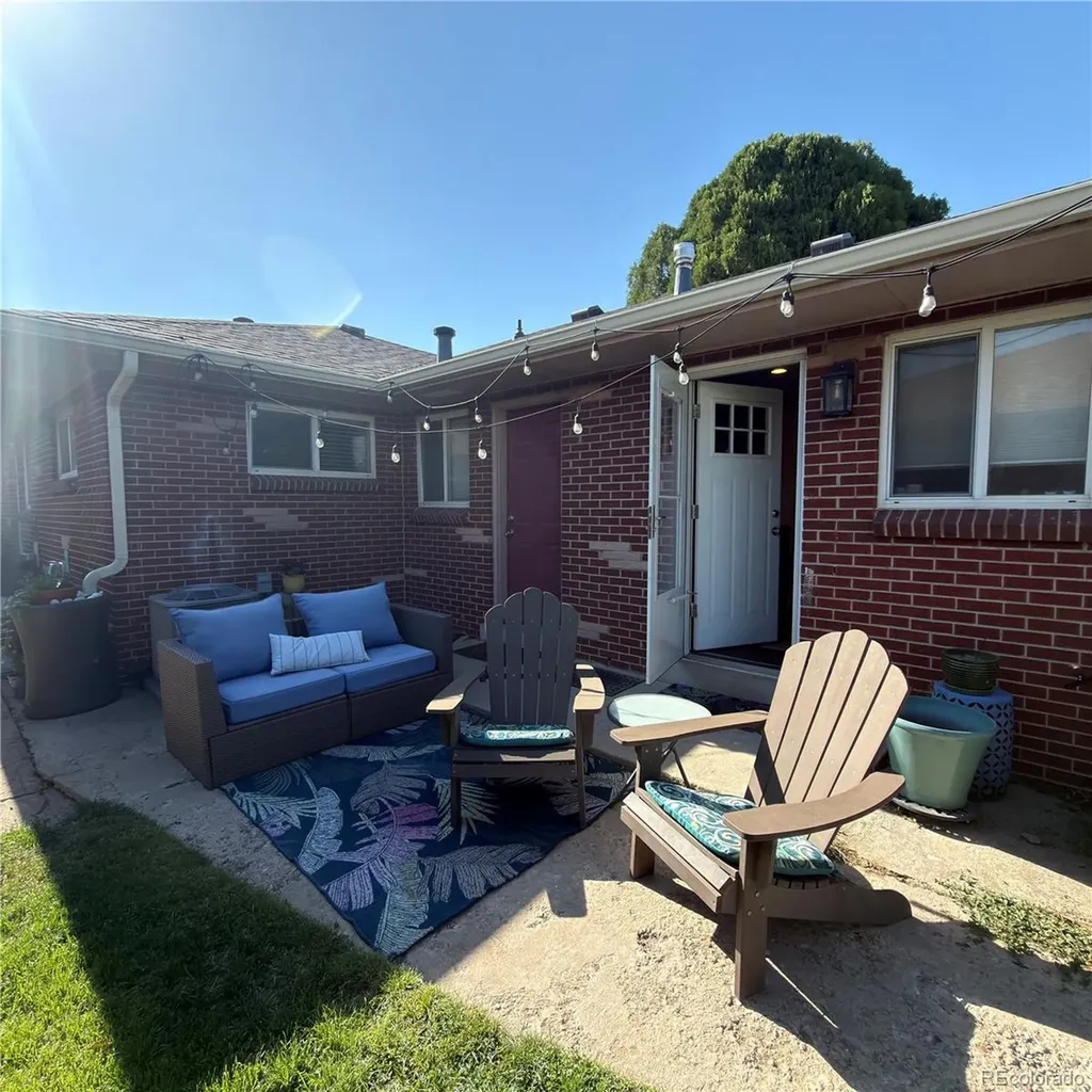 3632 Grape Street Denver CO 80207