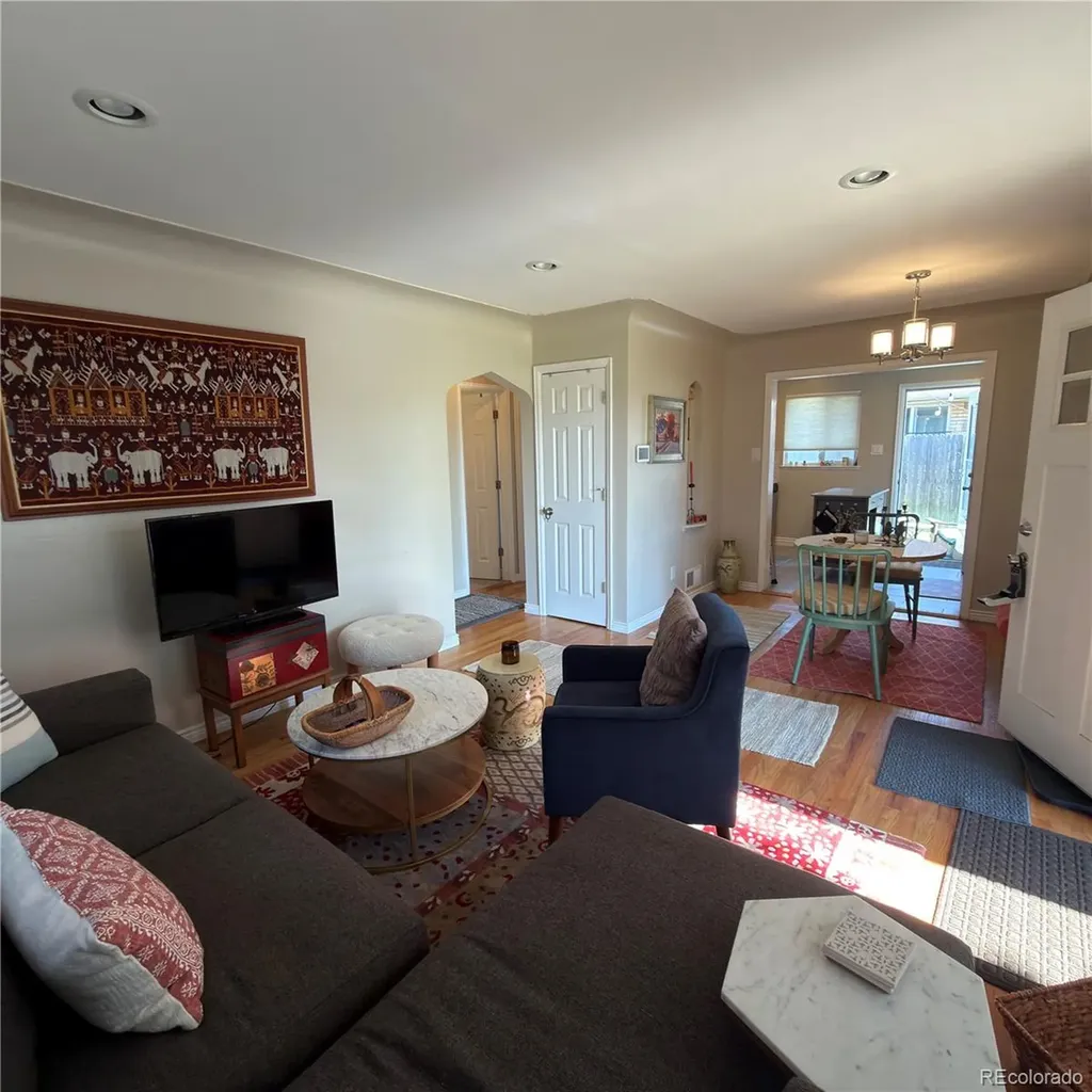 3632 Grape Street Denver CO 80207