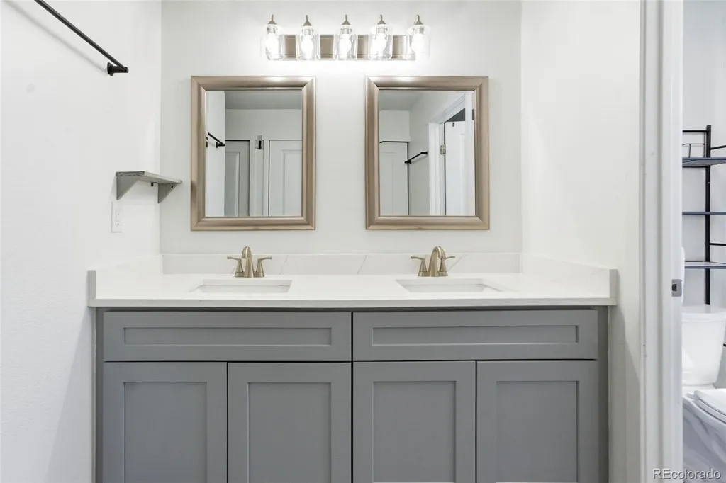 1154 S Kalispell Street Aurora CO 80017
