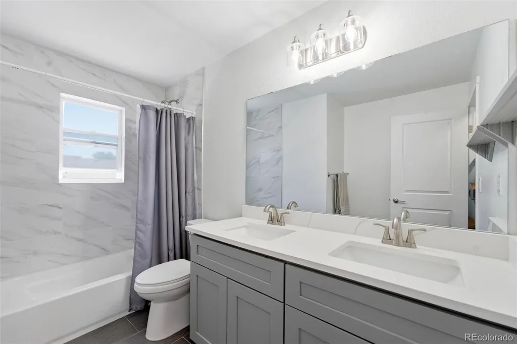 1154 S Kalispell Street Aurora CO 80017