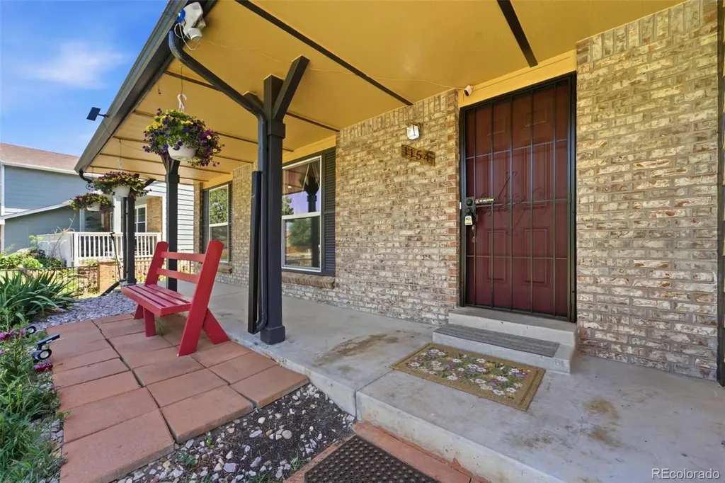 1154 S Kalispell Street Aurora CO 80017
