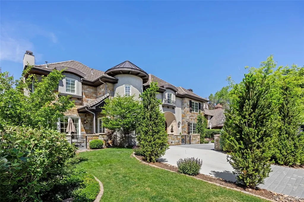 65L Ash Street Denver CO 80220