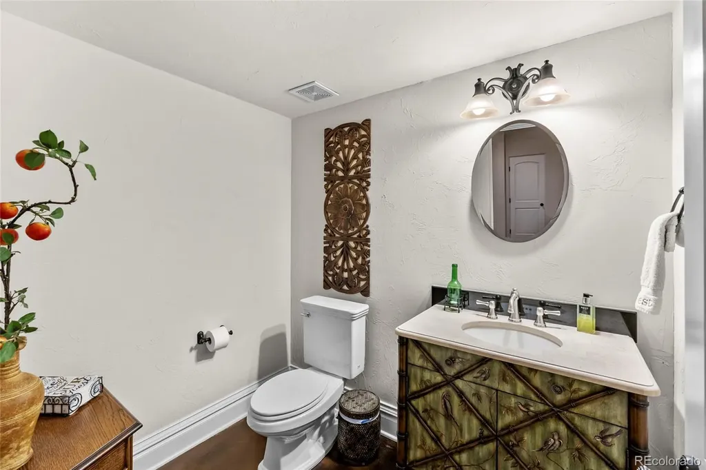 65L Ash Street Denver CO 80220