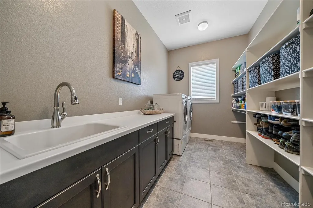 19661 W 95th Place Arvada CO 80007