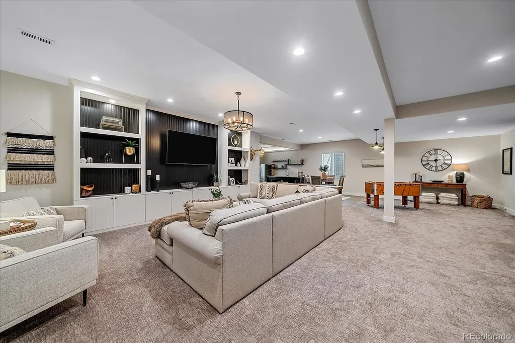 19661 W 95th Place Arvada CO 80007
