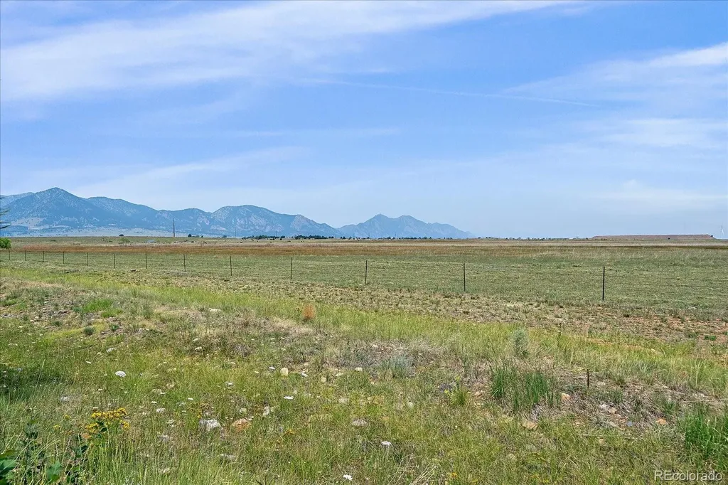 19661 W 95th Place Arvada CO 80007