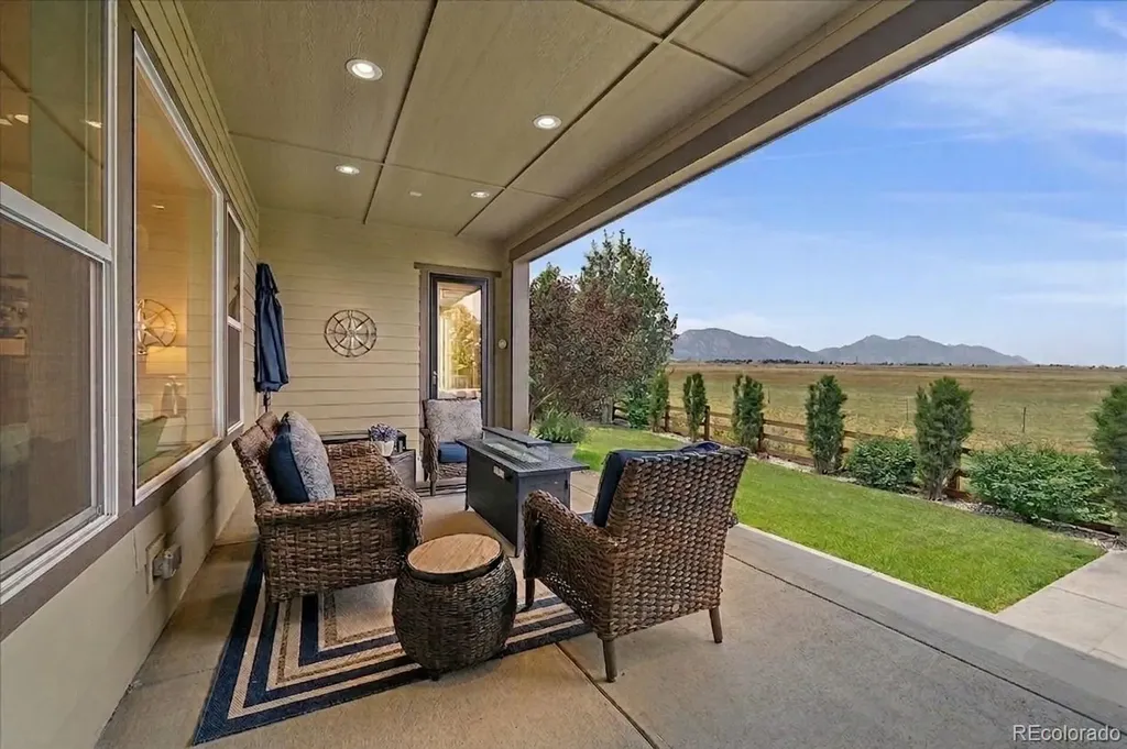 19661 W 95th Place Arvada CO 80007