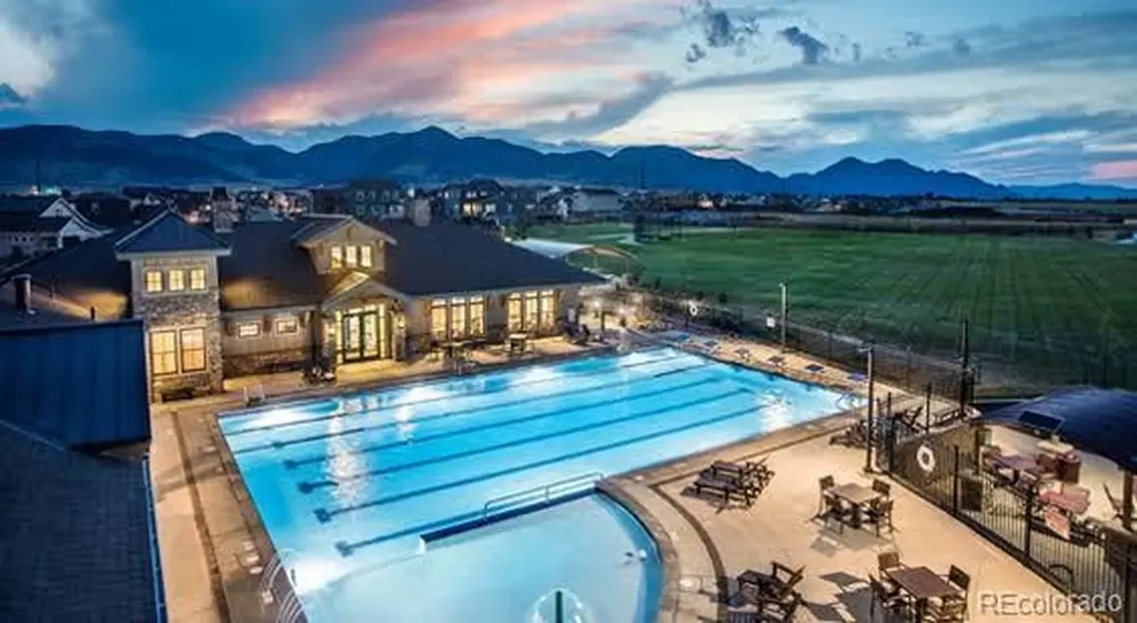 19661 W 95th Place Arvada CO 80007