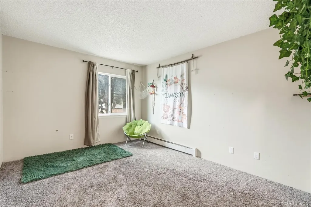 532 Oakwood Drive Castle Rock CO 80104