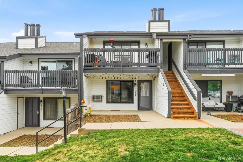 532 Oakwood Drive Castle Rock CO 80104