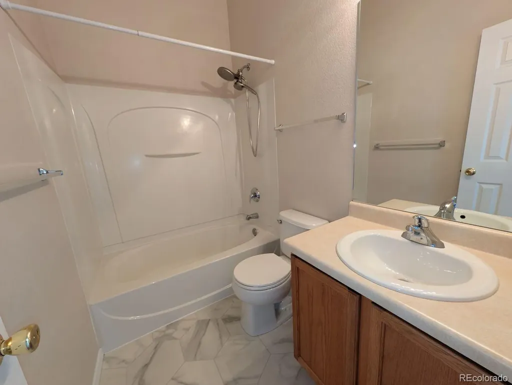 5602-5014 Towson View Colorado Springs CO 80918