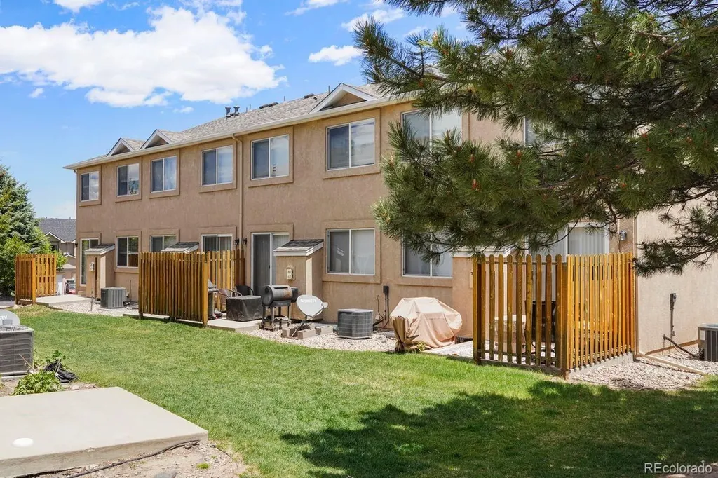 5602-5014 Towson View Colorado Springs CO 80918