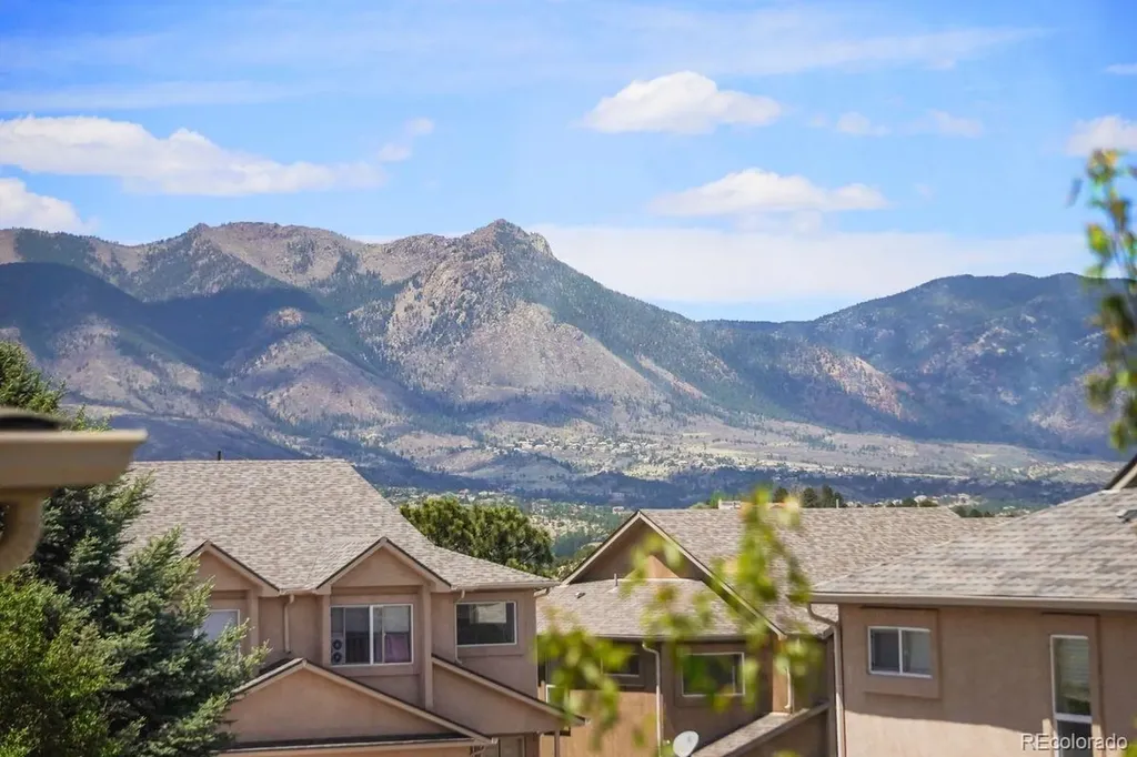 5602-5014 Towson View Colorado Springs CO 80918