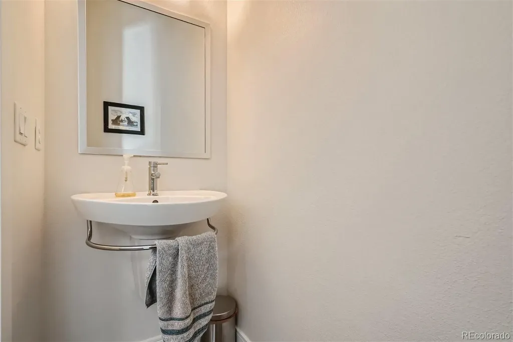 2416 Eliot Street Denver CO 80211