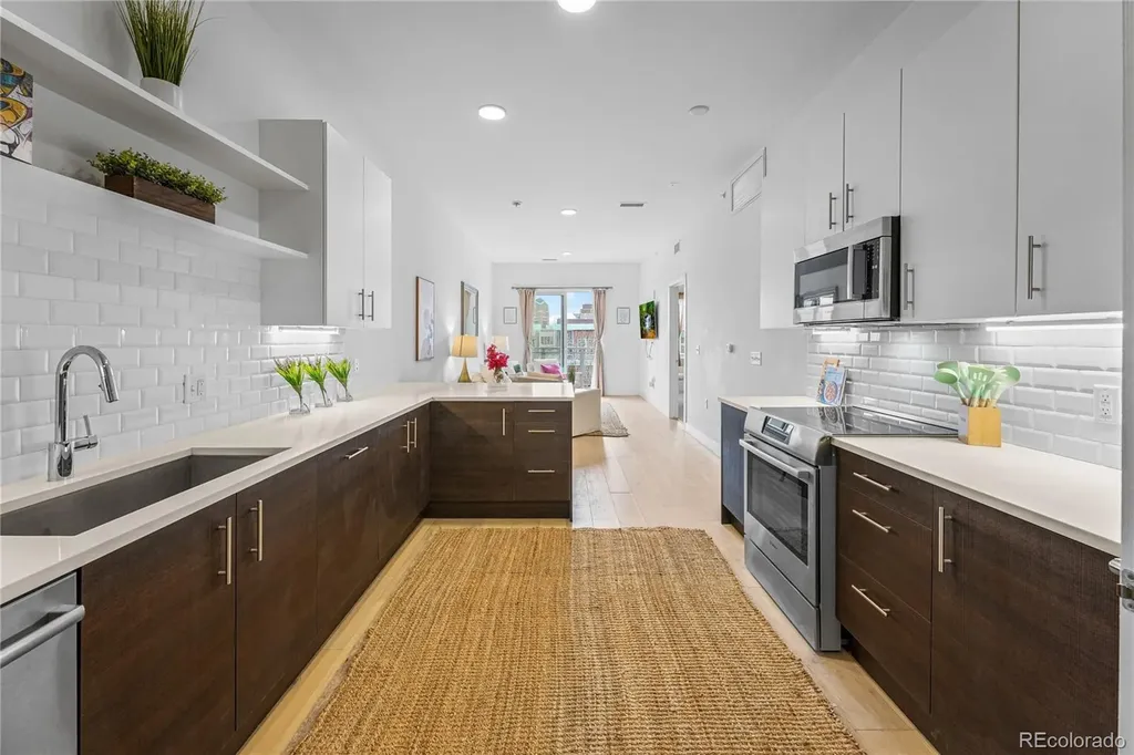 2530 Lawrence Street Denver CO 80205