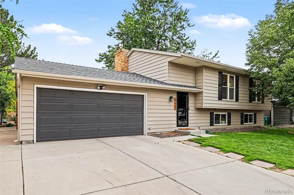8221 W 93rd Way Broomfield CO 80021