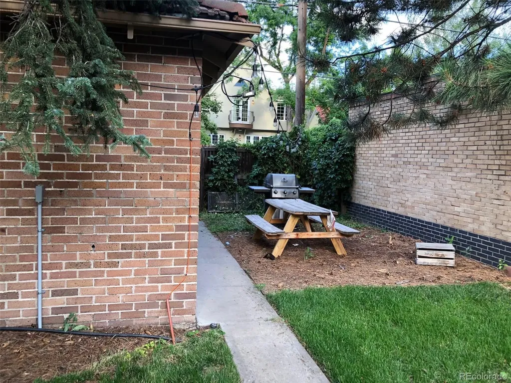 454 N Franklin Street Denver CO 80218