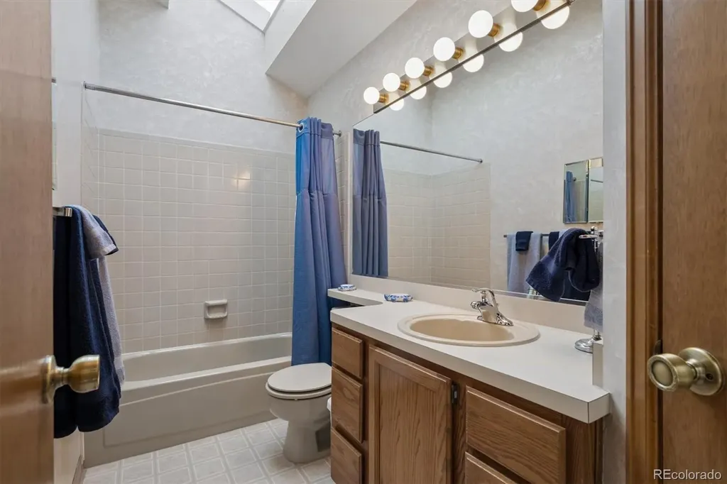 5263 Union Court Arvada CO 80002