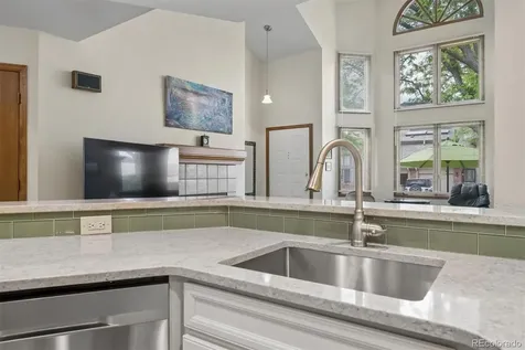 5263 Union Court Arvada CO 80002