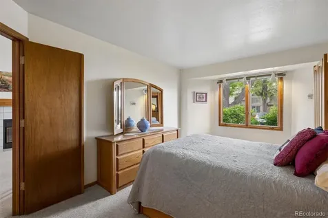 5263 Union Court Arvada CO 80002
