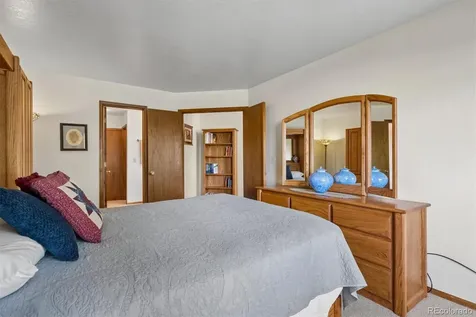 5263 Union Court Arvada CO 80002