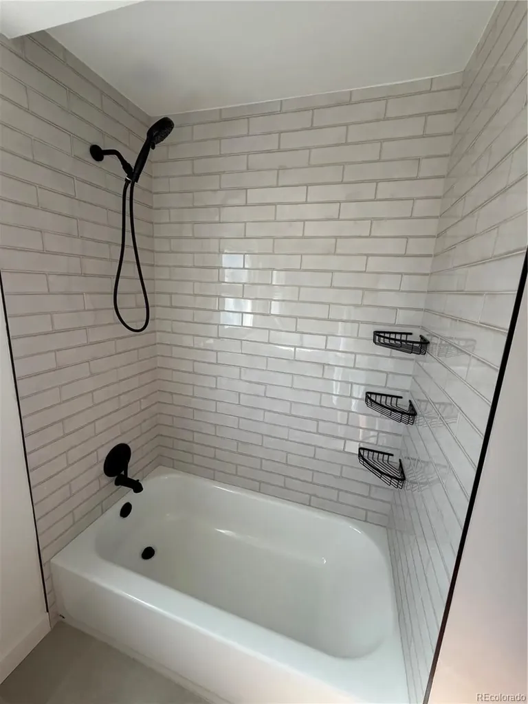 5040 Elm Court Denver CO 80221