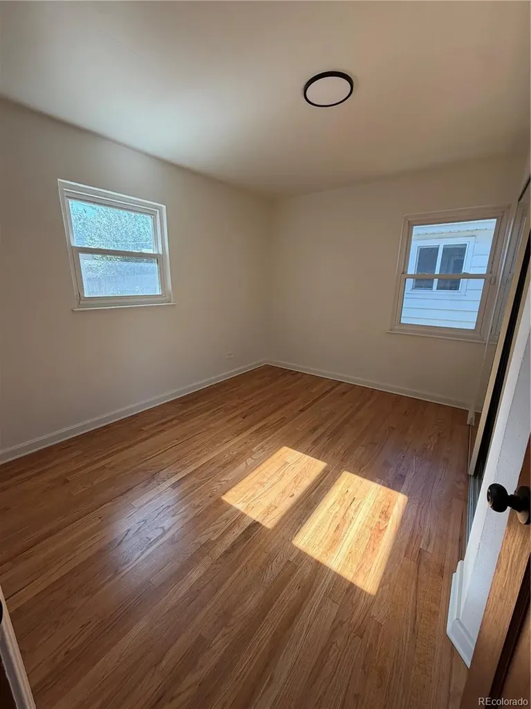 5040 Elm Court Denver CO 80221