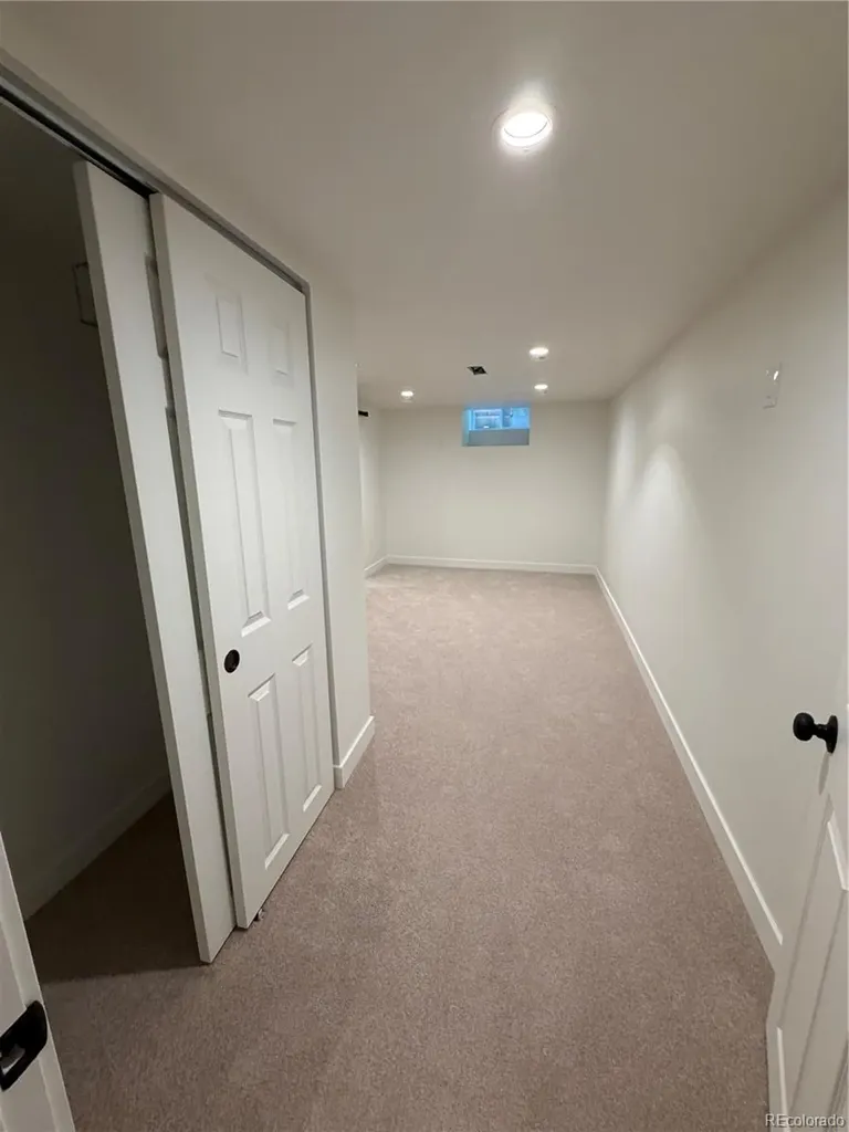 5040 Elm Court Denver CO 80221