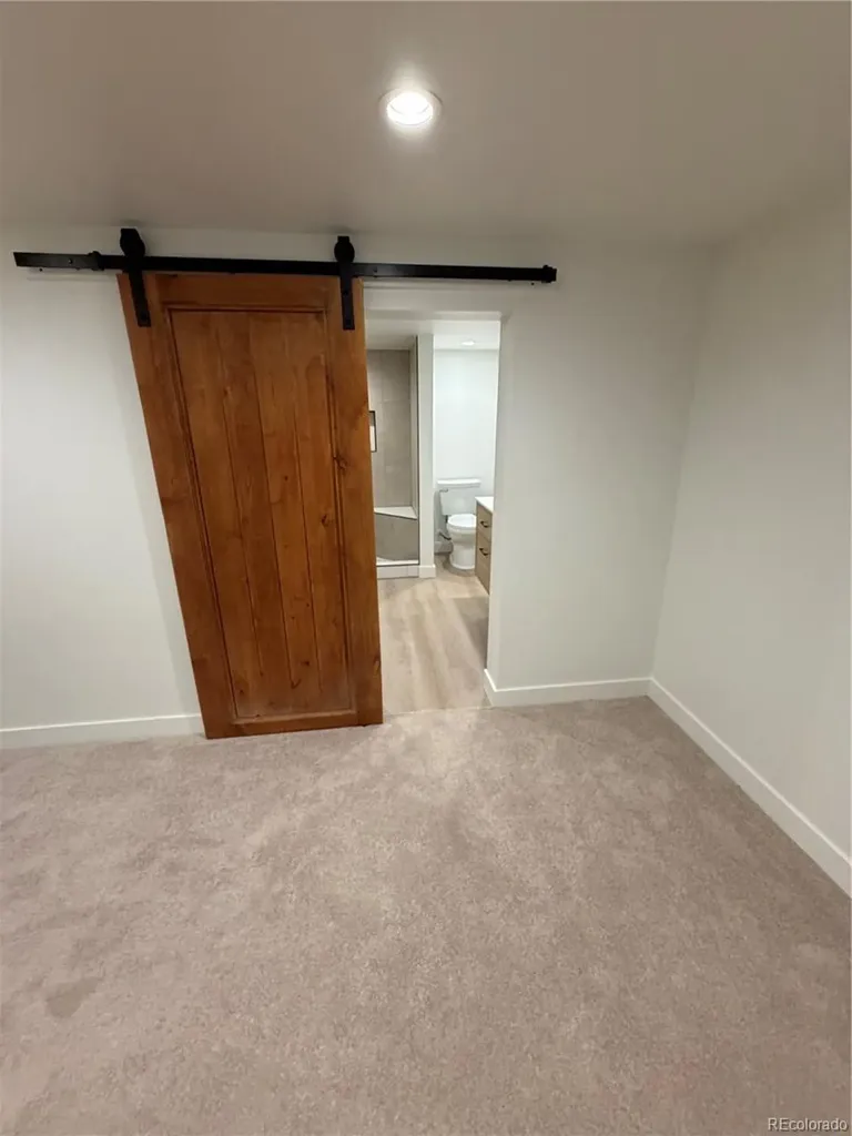 5040 Elm Court Denver CO 80221