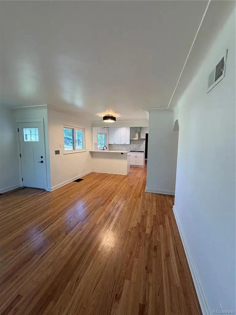 5040 Elm Court Denver CO 80221