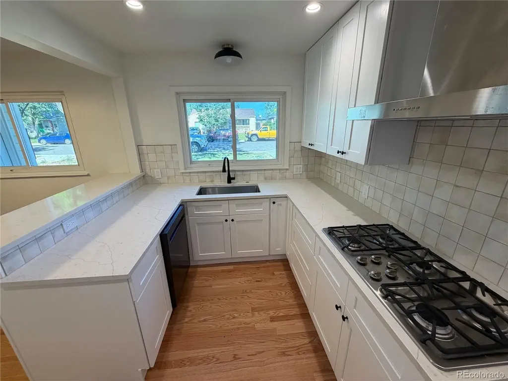 5040 Elm Court Denver CO 80221