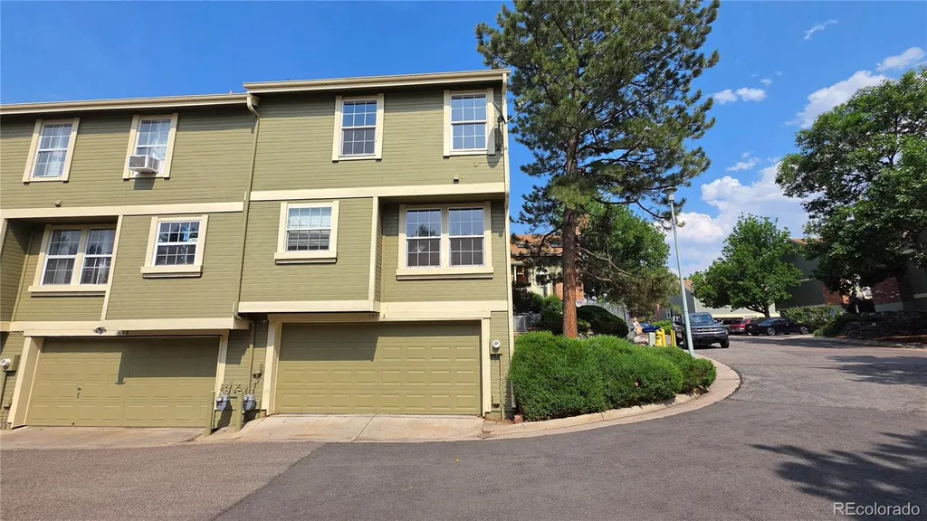 1915 S Hannibal Street Aurora CO 80013