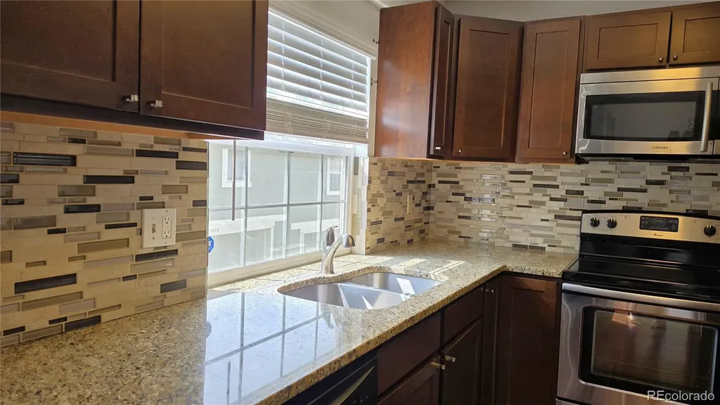 1915 S Hannibal Street Aurora CO 80013